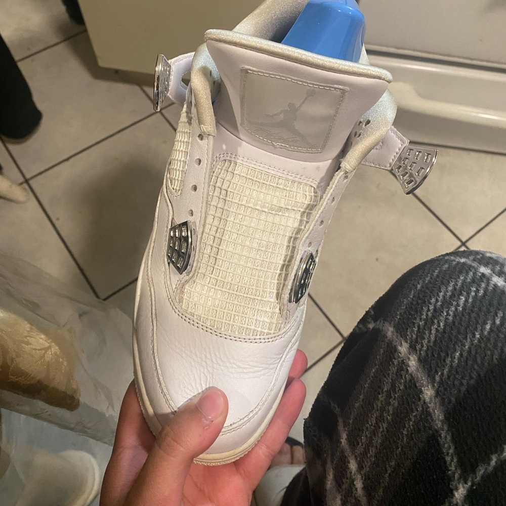 Jordan 4s “pure moneys”
